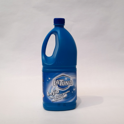 Lejía con detergente La Tuna 2L